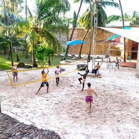 Soul Breeze Beach Resort Diani Beach Exteriör bild